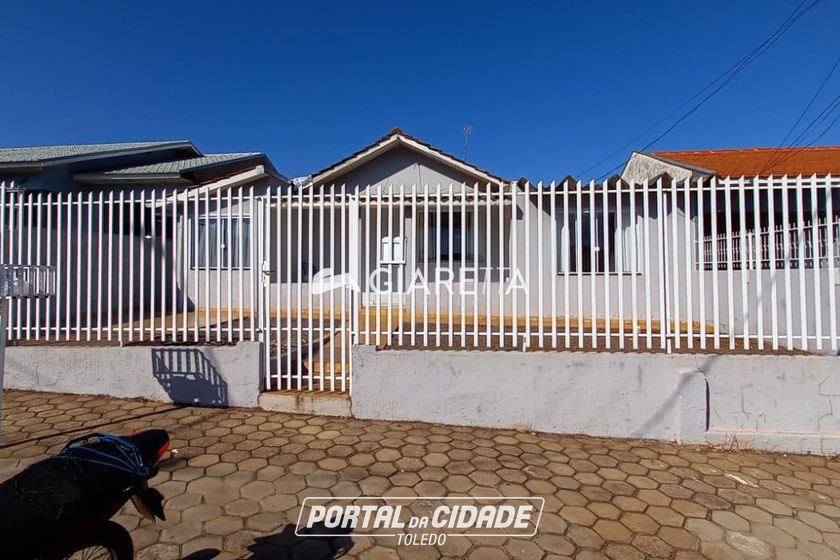 Casa &agrave; venda - 143m&sup2; - VILA PIONEIRO