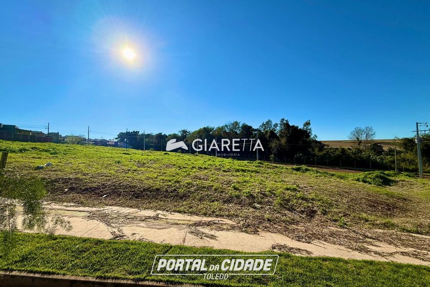 Terreno &agrave; venda - 354m&sup2; - JARDIM PANORAMA