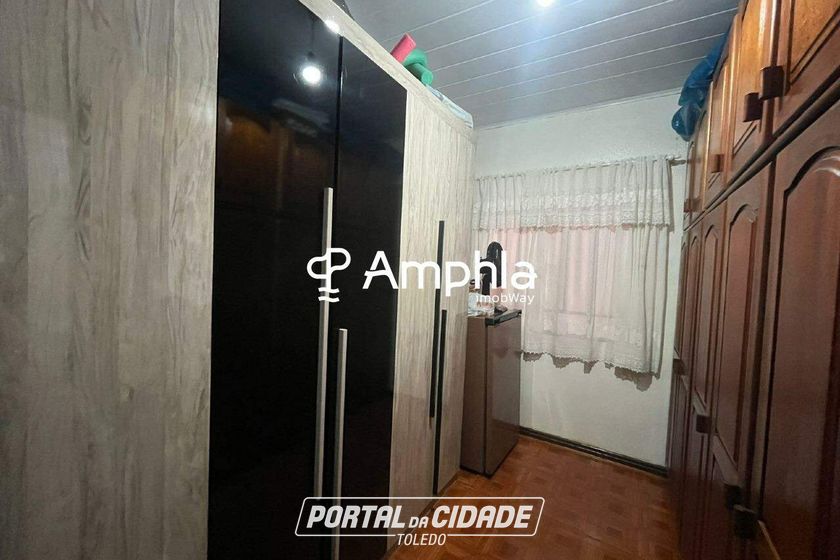 Casa &agrave; venda - 170m&sup2; - Centro