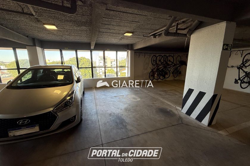 Apartamento para alugar - 90m&sup2; - CENTRO
