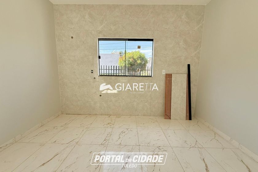 Casa &agrave; venda - 44m&sup2; - JARDIM COOPAGRO