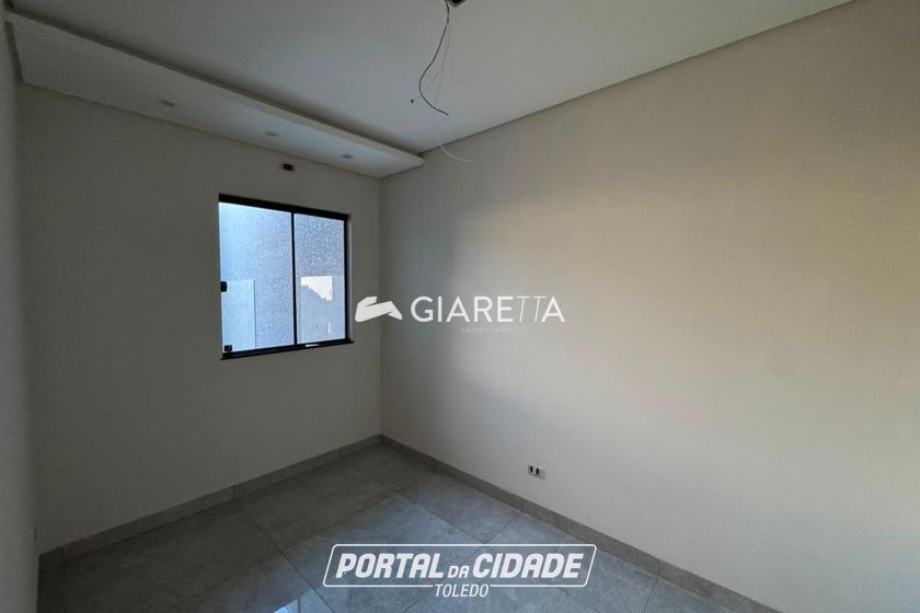 Casa &agrave; venda - 55m&sup2; - JARDIM COOPAGRO