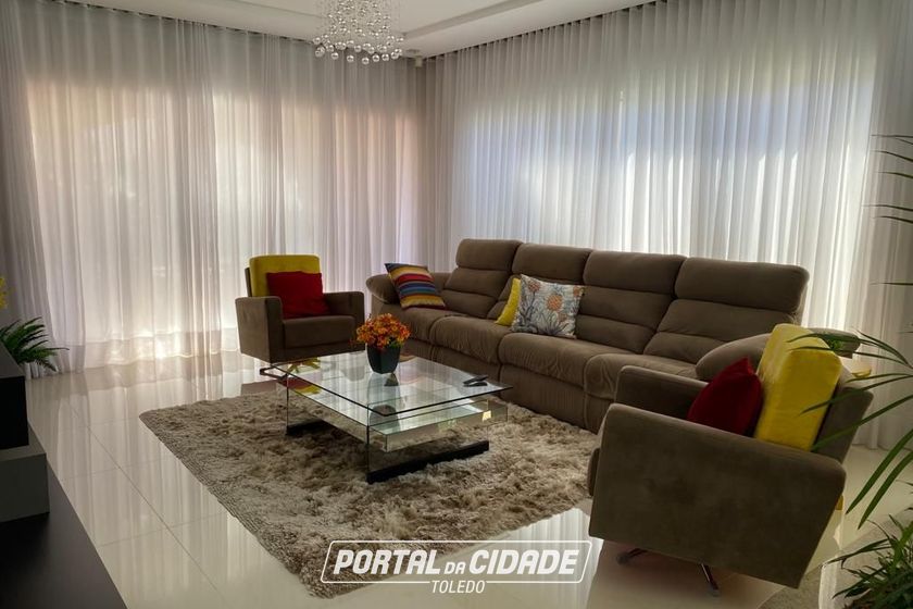 Sobrado &agrave; venda - 370m&sup2; - Ana Paula