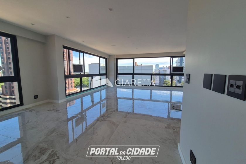 Apartamento &agrave; venda - 175m&sup2; - CENTRO