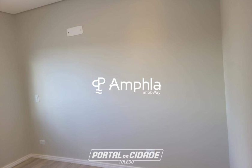 Sobrado &agrave; venda - 131m&sup2; - Neva