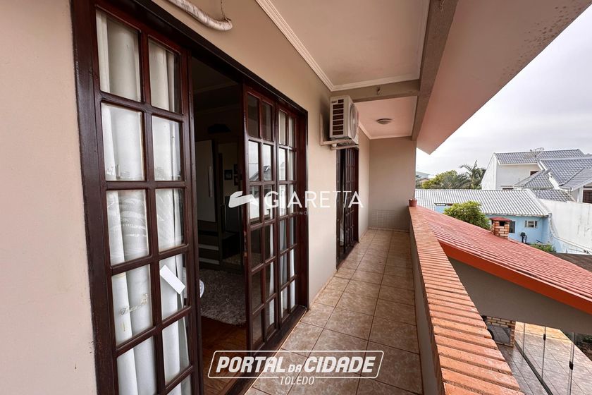 Sobrado para alugar - 257m&sup2; - JARDIM LA SALLE
