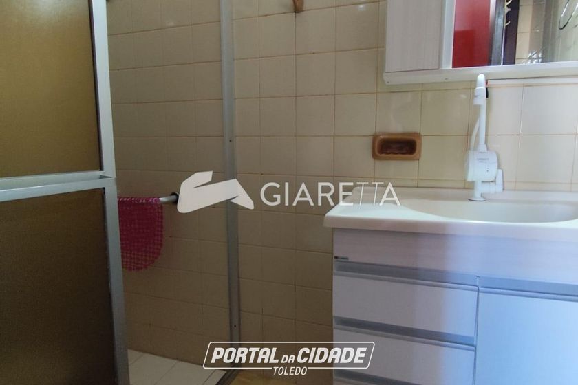 Apartamento para alugar - 120m&sup2; - CENTRO