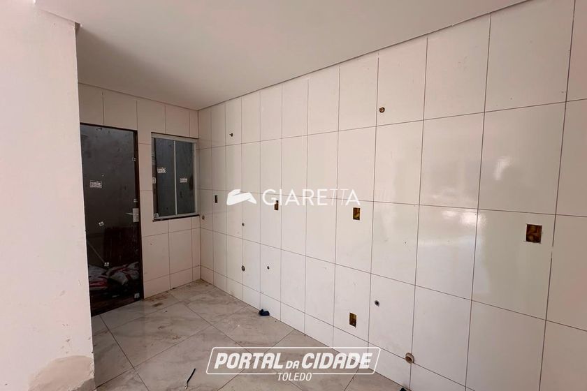 Casa &agrave; venda - 47m&sup2; - JARDIM COOPAGRO