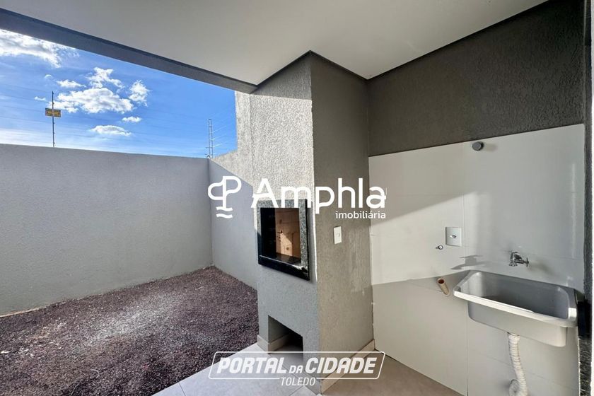 Casa &agrave; venda - 60m&sup2; - Brazmadeira