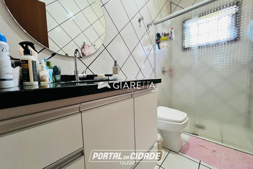Casa &agrave; venda - 170m&sup2; - VILA INDUSTRIAL