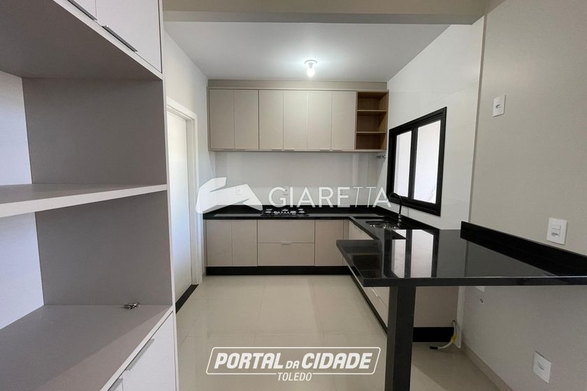 Casa para alugar - 106m&sup2; - JARDIM PANCERA