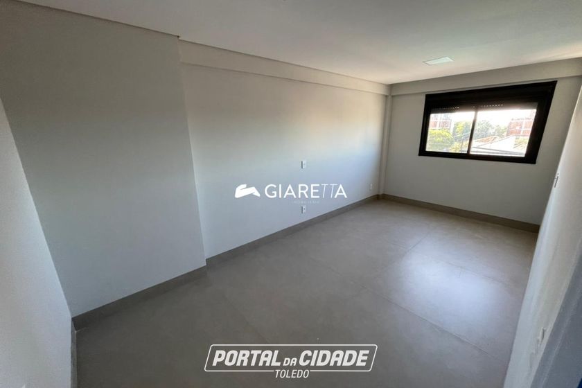 Apartamento para alugar - 109m&sup2; - CENTRO