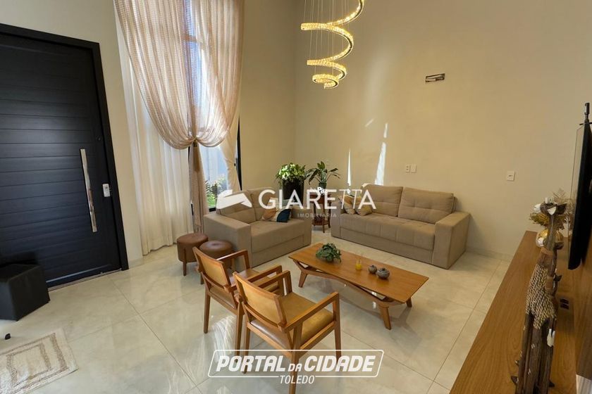 Casa &agrave; venda - 170m&sup2; - JARDIM PANCERA