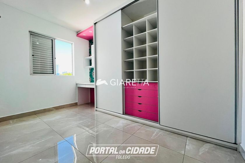 Apartamento &agrave; venda - 63m&sup2; - CENTRO