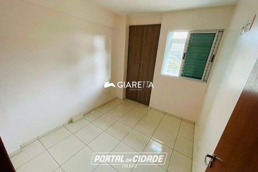 Apartamento para alugar - 60m&sup2; - CENTRO