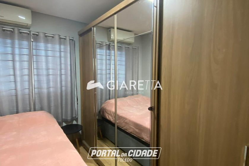 Casa &agrave; venda - 48m&sup2; - JARDIM PINHEIRINHO