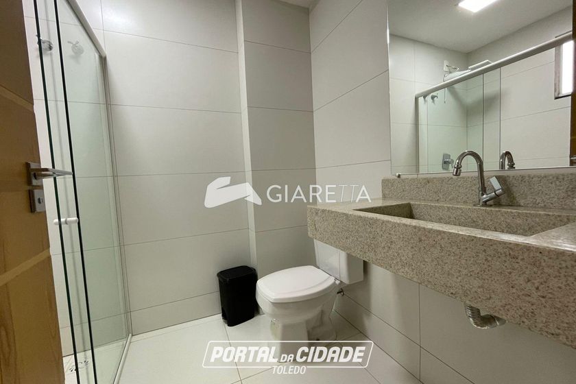 Apartamento para alugar - 100m&sup2; - CENTRO