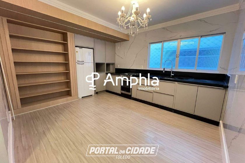 Apartamento &agrave; venda - 220m&sup2; - Centro