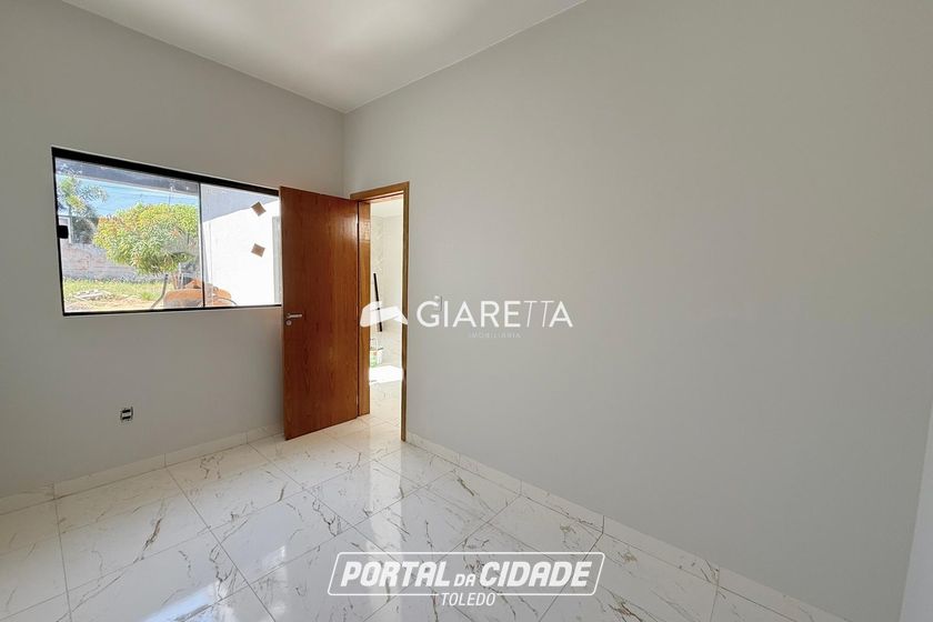 Casa &agrave; venda - 44m&sup2; - JARDIM COOPAGRO
