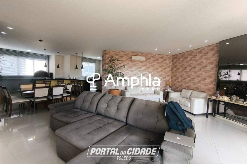 Apartamento &agrave; venda - 230m&sup2; - Centro