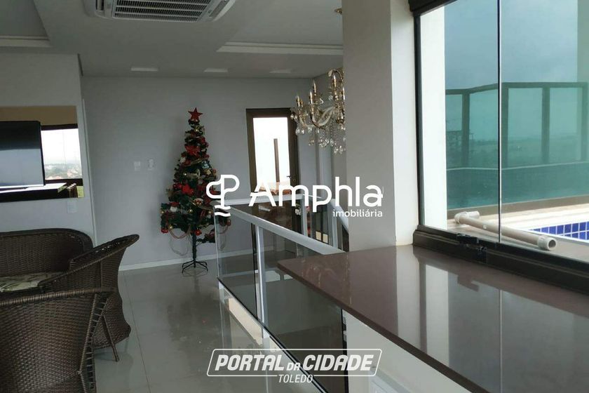Apartamento &agrave; venda - 270m&sup2; - Centro