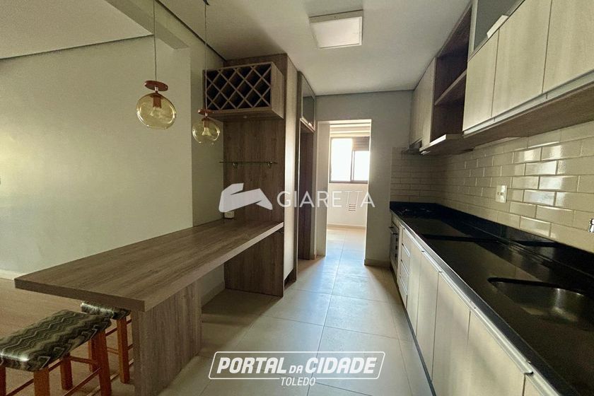 Apartamento para alugar - 125m&sup2; - CENTRO