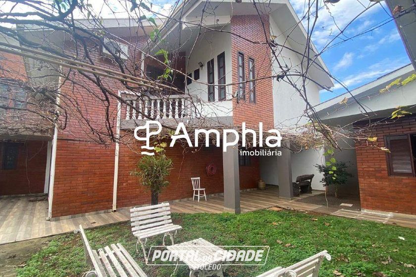 Sobrado &agrave; venda - 428m&sup2; - Vila Industrial