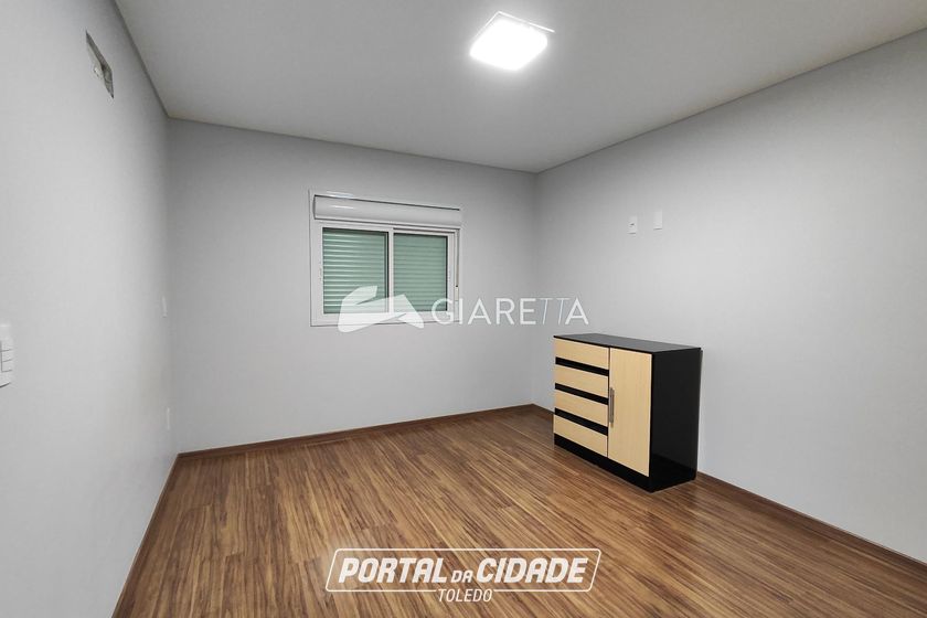 Apartamento para alugar - 83m&sup2; - JARDIM GISELA