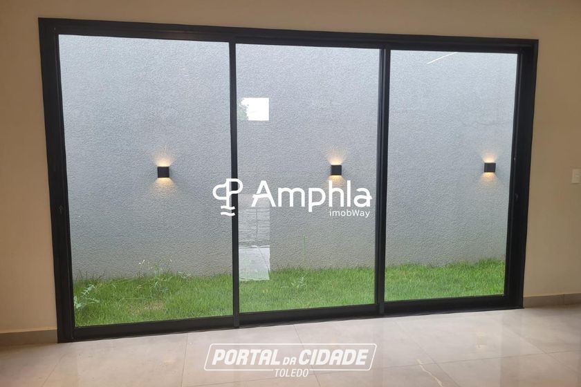 Sobrado &agrave; venda - 131m&sup2; - Neva
