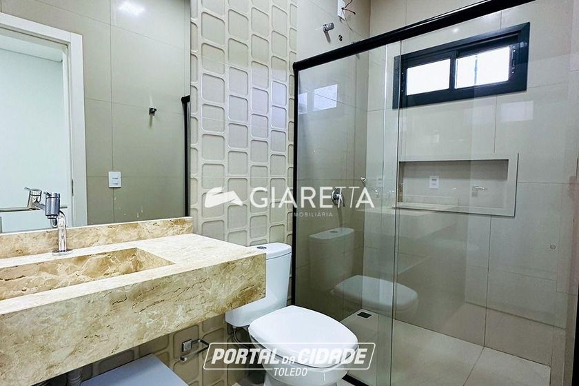 Sobrado &agrave; venda - 110m&sup2; - JARDIM PANCERA