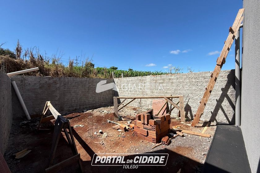 Casa &agrave; venda - 46m&sup2; - JARDIM PANORAMA
