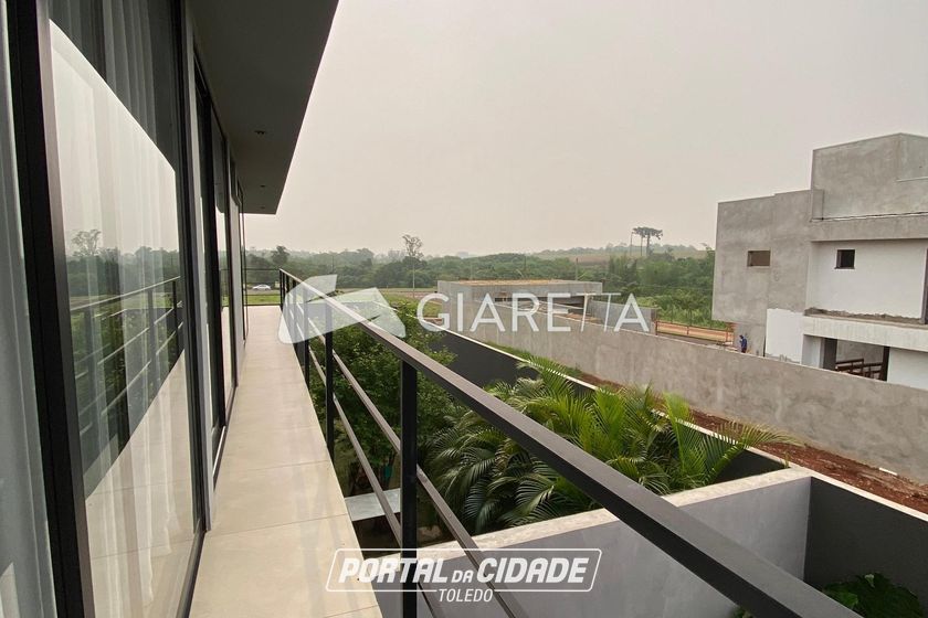 Sobrado &agrave; venda - 125m&sup2; - JARDIM TOCANTINS