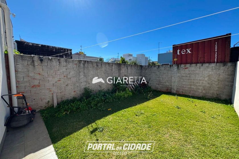 Casa &agrave; venda - 95m&sup2; - JARDIM COOPAGRO