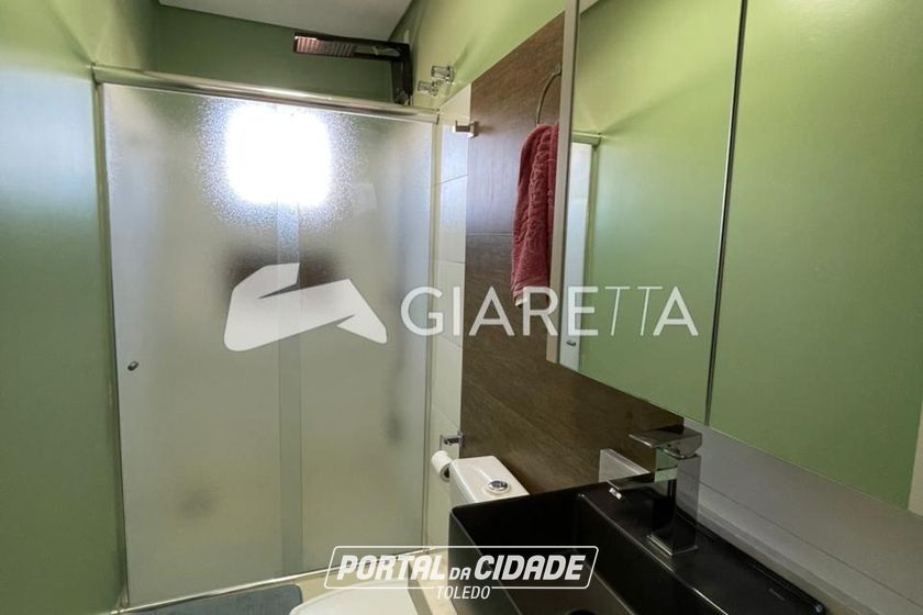 Sobrado &agrave; venda - 132m&sup2; - JARDIM PANCERA