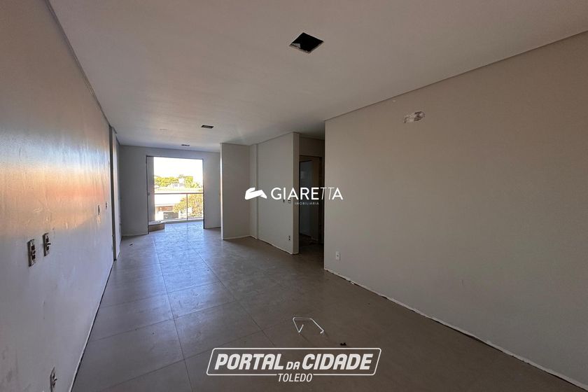 Apartamento &agrave; venda - 74m&sup2; - JARDIM GISELA