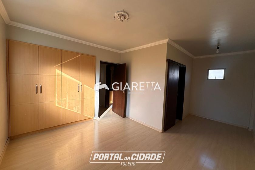 Apartamento &agrave; venda - 183m&sup2; - CENTRO