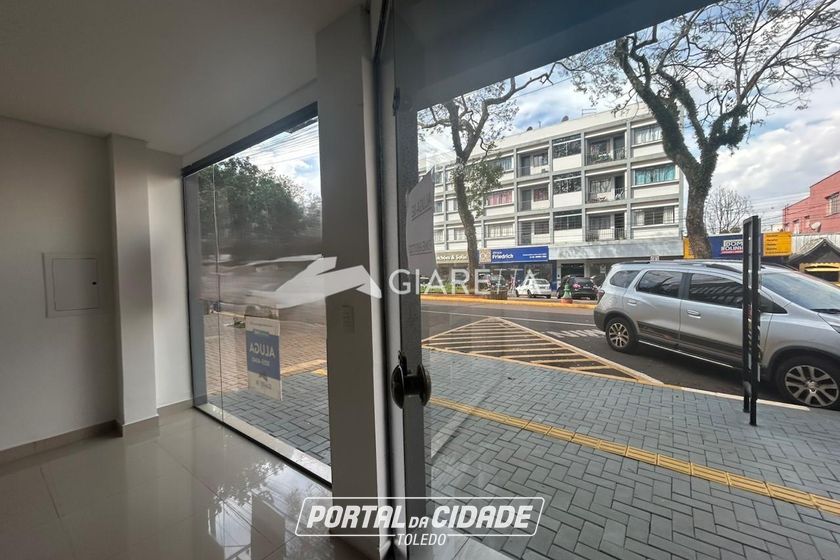 Sala Comercial para alugar - 64m&sup2; - CENTRO