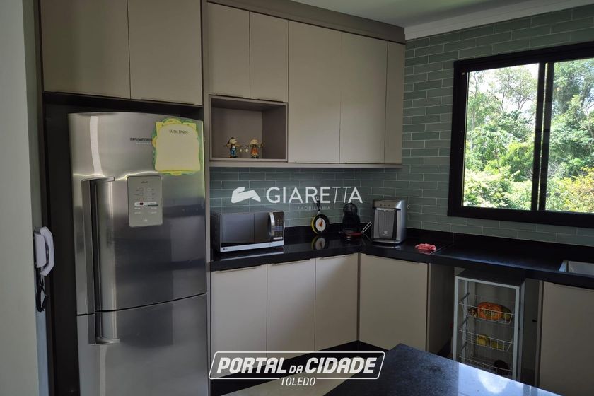 Casa &agrave; venda - 330m&sup2; - VILA INDUSTRIAL