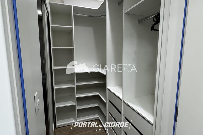Apartamento para alugar - 103m&sup2; - CENTRO