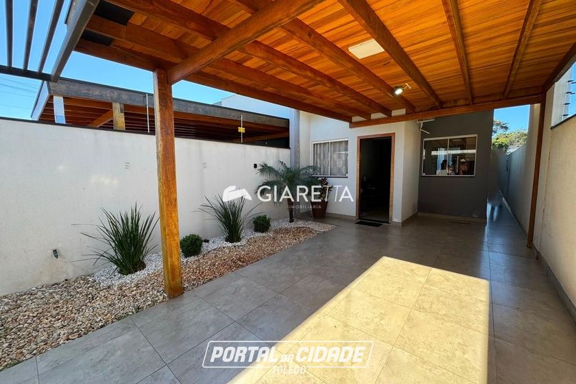 Casa &agrave; venda - 95m&sup2; - JARDIM COOPAGRO