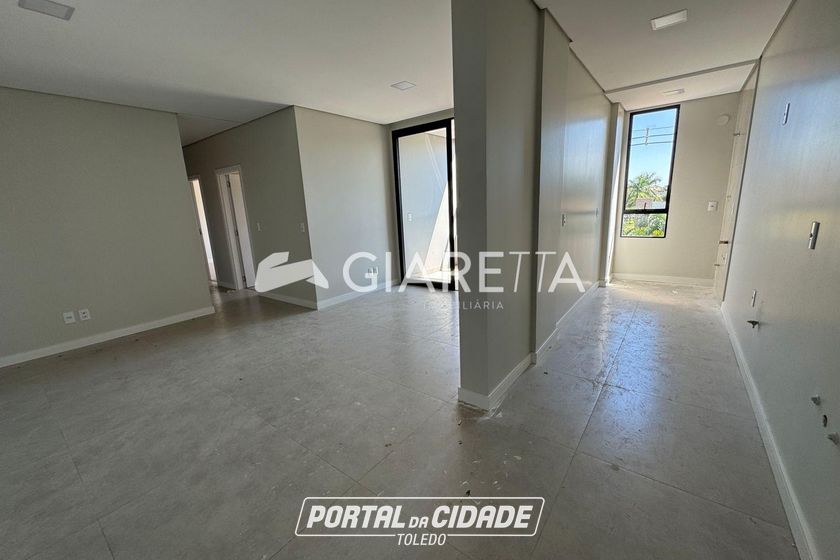 Apartamento &agrave; venda - 87m&sup2; - CENTRO