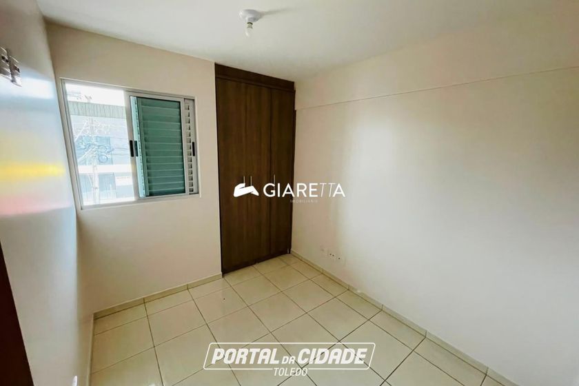 Apartamento para alugar - 60m&sup2; - CENTRO