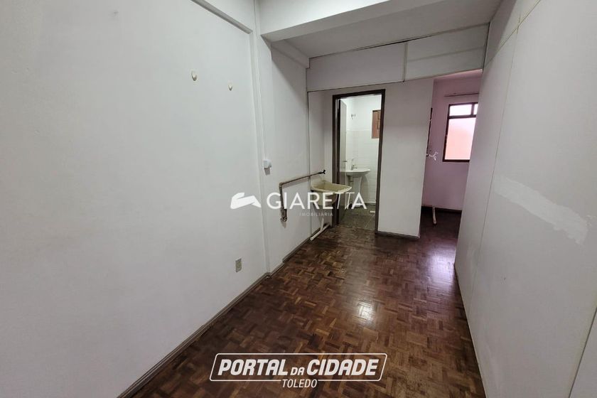 Apartamento para alugar - 50m&sup2; - CENTRO