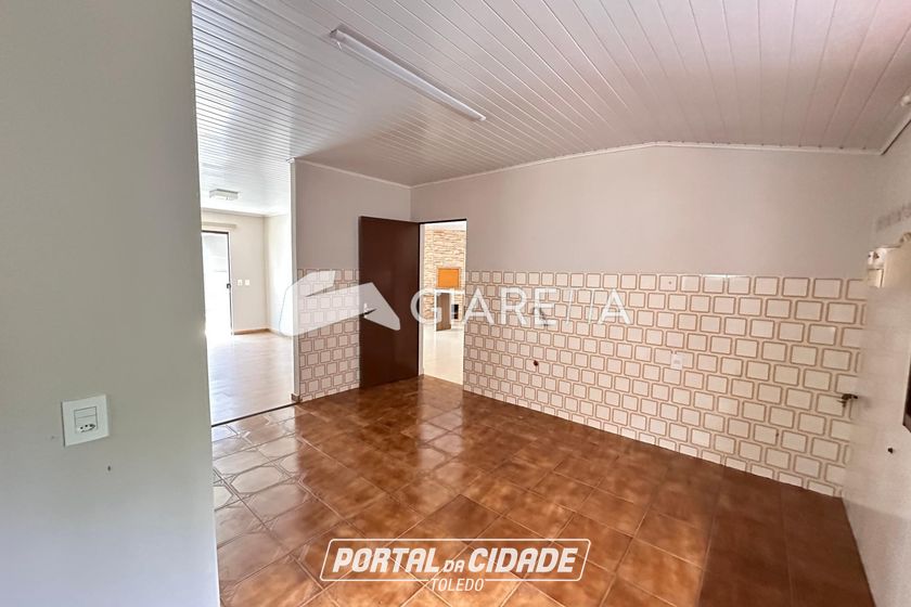 Sala Comercial &agrave; venda - 330m&sup2; - JARDIM GISELA