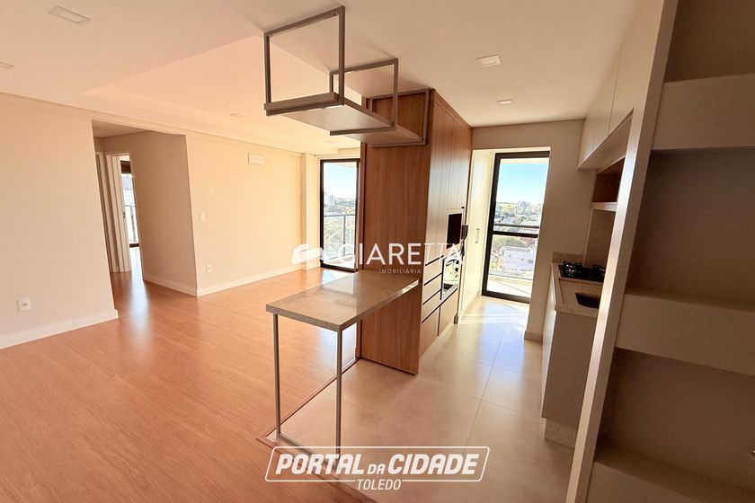 Apartamento para alugar - 90m&sup2; - CENTRO