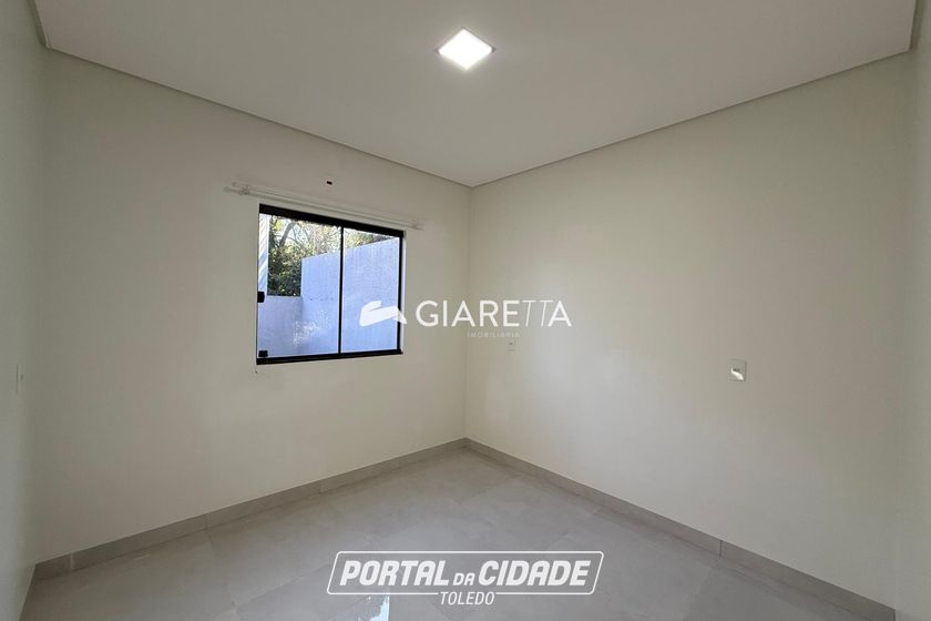 Casa &agrave; venda - 55m&sup2; - JARDIM COOPAGRO