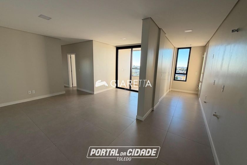 Apartamento &agrave; venda - 87m&sup2; - CENTRO