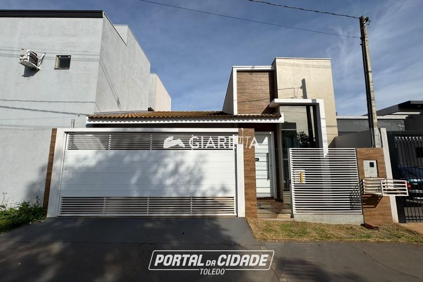 Casa &agrave; venda - 107m&sup2; - JARDIM COOPAGRO