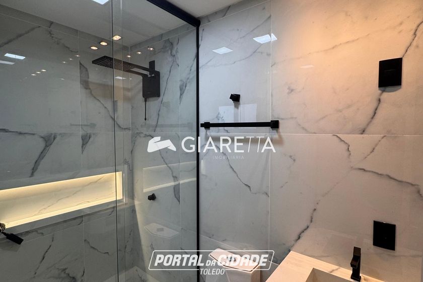 Casa &agrave; venda - 100m&sup2; - JARDIM PARIZOTTO