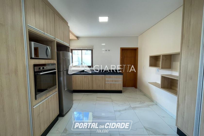 Casa &agrave; venda - 114m&sup2; - JARDIM TOCANTINS